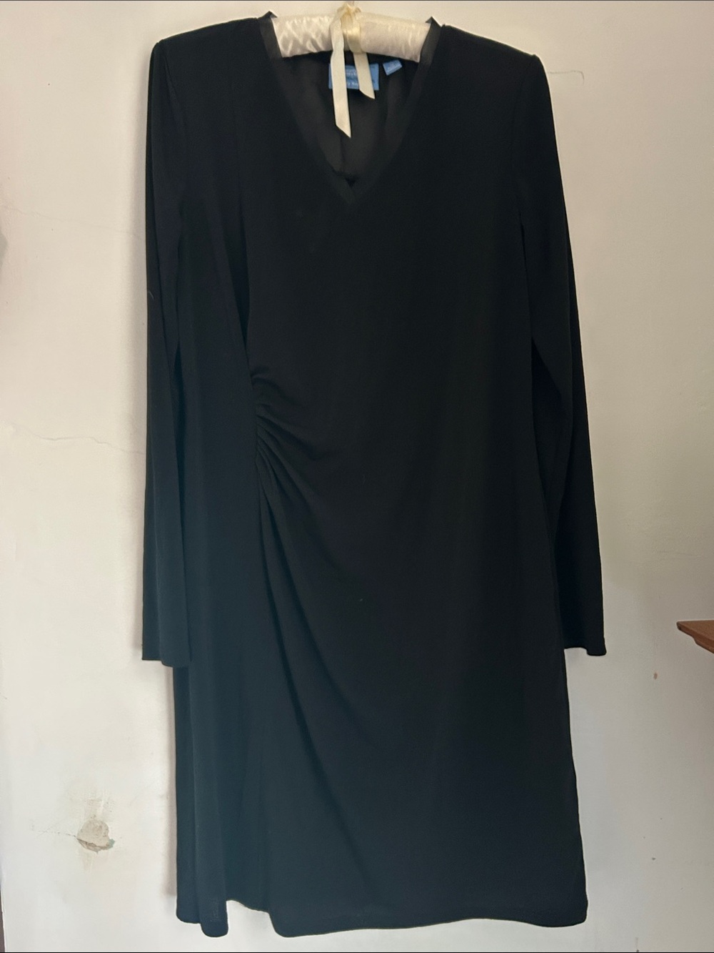 Simply Vera Vera Wang Black V-Neck Long-Sleeve Dress